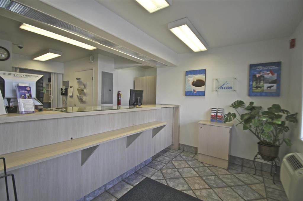 Motel 6-Rhome, Tx Dalaman gambar